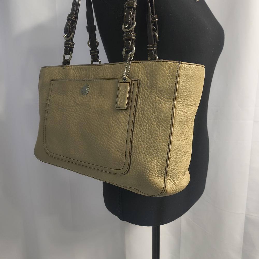 Vintage Coach Chelsea East West Beige Leather Tote Bag - Picture 5 of 13